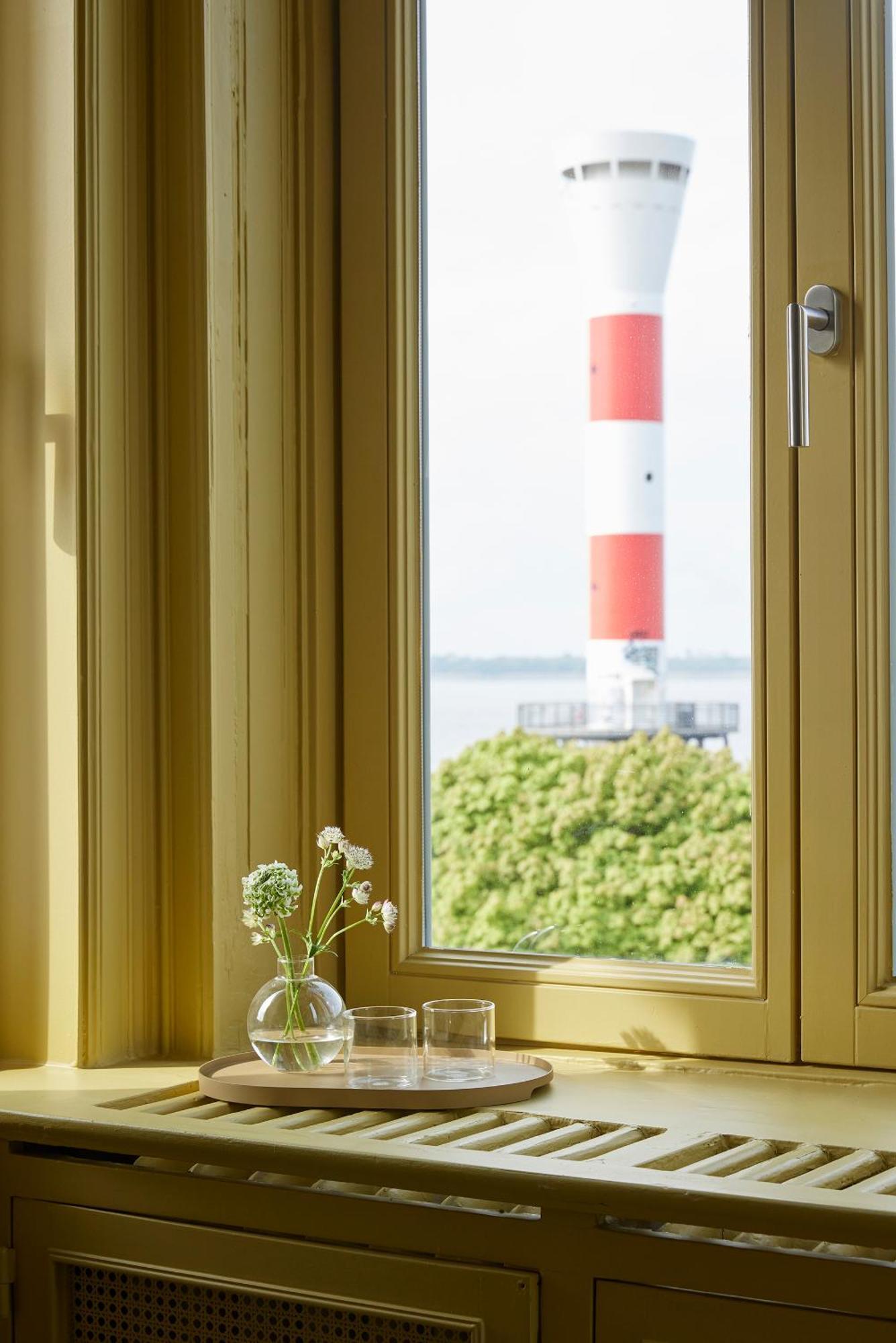 Stilwerk Strandhotel Blankenese Хамбург Екстериор снимка